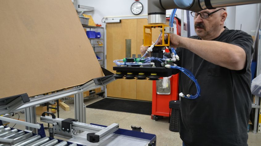 robotics integrator considering machine safety
